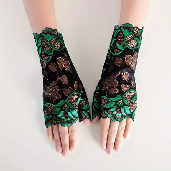 Green & Black Lace Half Finger Gloves | Breathable Elegant Pair - Picture 2 of 5